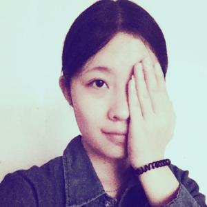 趴男朋友腿被脱裙打屁股视频
