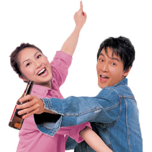 美女被打白嫩屁股女大学生
