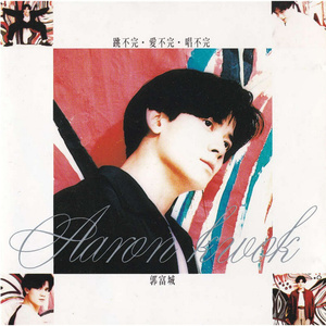 美女被打白嫩屁股女大学生
