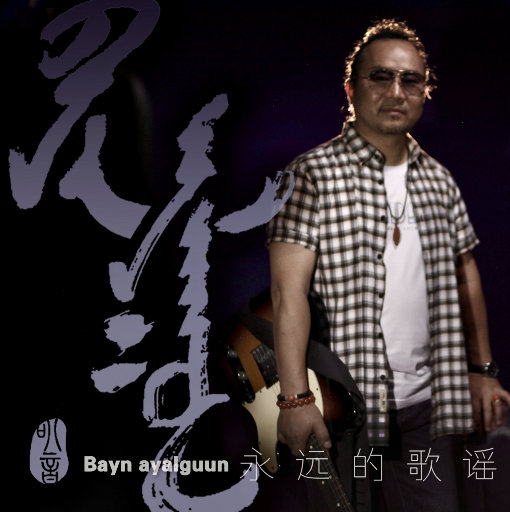 趴男朋友腿被脱裙打屁股视频
